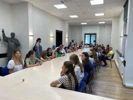 W ramach projektu „Polskie wakacje” młodzież z Litwy zwiedza Szczecin
