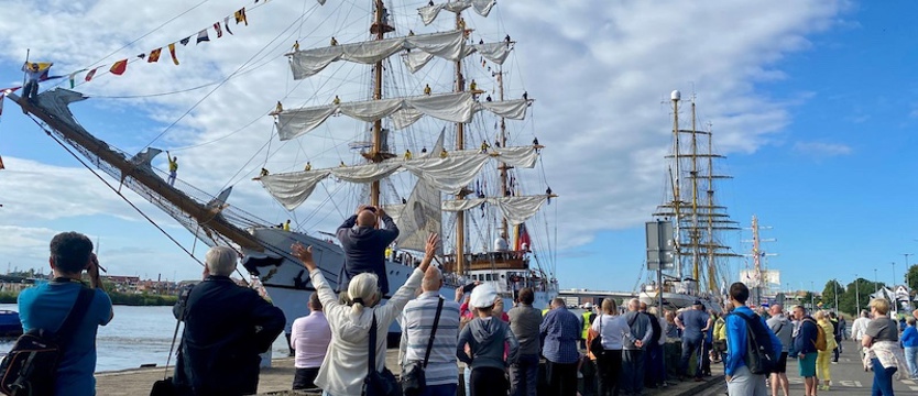 Guayas odpłynął śpiewająco