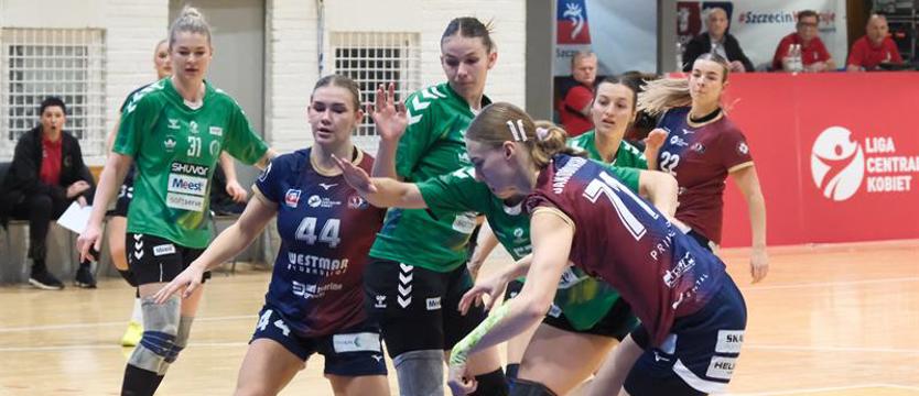 Piłka ręczna. Pogoń punktuje