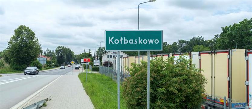 Kołbaskowo oszczędza. Ciemności na próbę