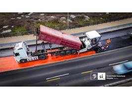 Kale Yolu'nu modernize ediyorlar. Asfaltlama çalışmaları devam ediyor.