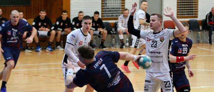 Piłka ręczna. Sandra SPA Pogoń coraz bardziej zagrożona degradacją