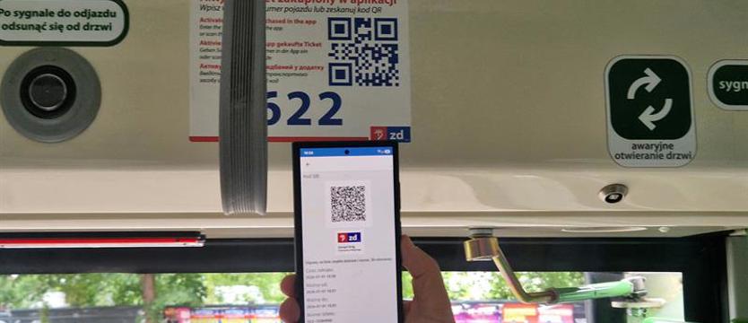 Pierwszy dzień z kodami QR w autobusach i tramwajach