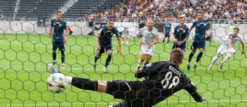 Piłka nożna. Po dramatycznym meczu Kotwica uległa Wiśle