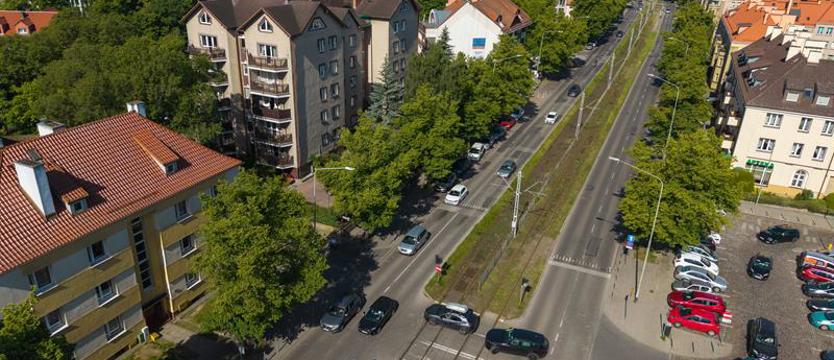 Świateł na Mickiewicza nie będzie. Cała uwaga skupia się na pasie rowerowym