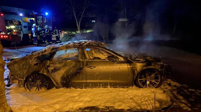 Kto spalił samochód? Trwa niemieckopolskie śledztwo