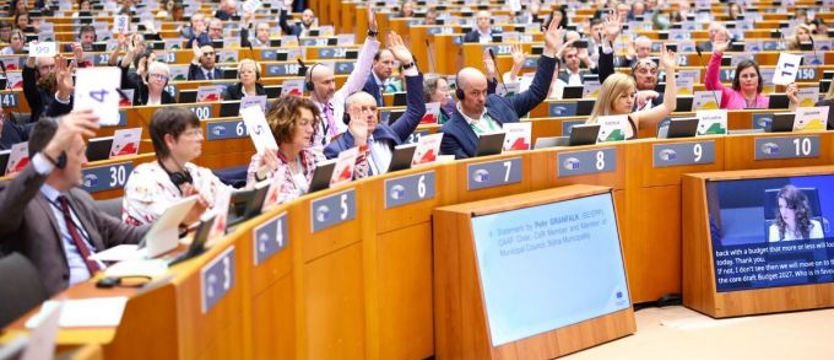 Komitet Regionów postuluje uproszczenie unijnych przepisów dot. zamówień publicznych