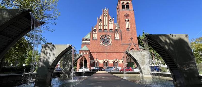 Miejskie fontanny rozpoczynają sezon