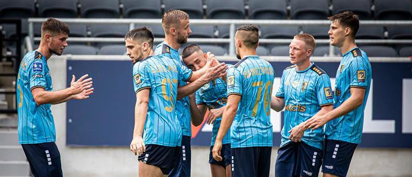 Piłka nożna. Przełożony mecz Pogoni