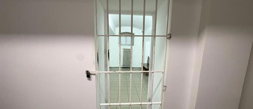 Areszt dla 40-latka zatrzymanego przez ABW. Miał dokumentować wojskowe transporty