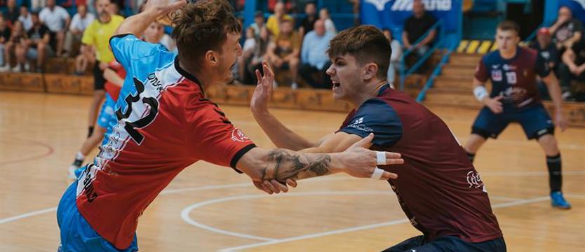 Piłka ręczna. Sandra uległa liderowi