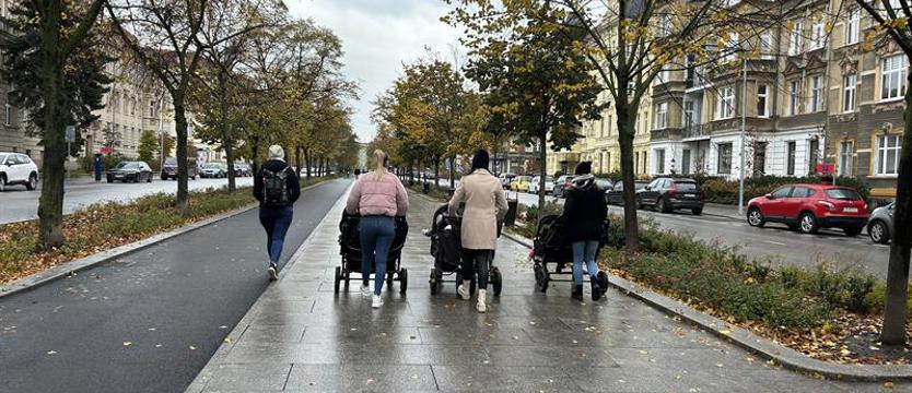 Można składać wnioski o 800 plus na nowy okres rozliczeniowy