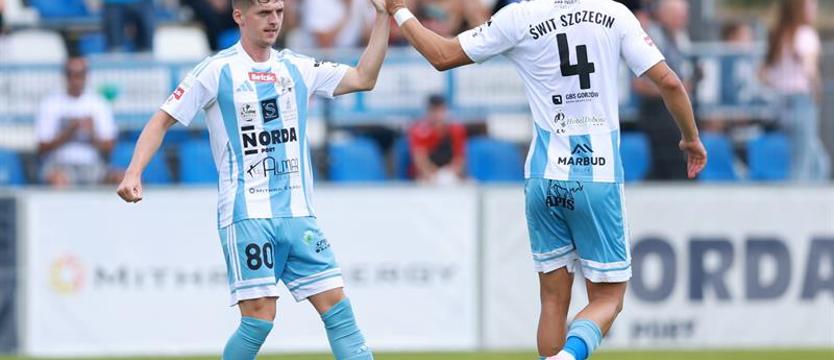 Piłka nożna. Świt szuka napastnika