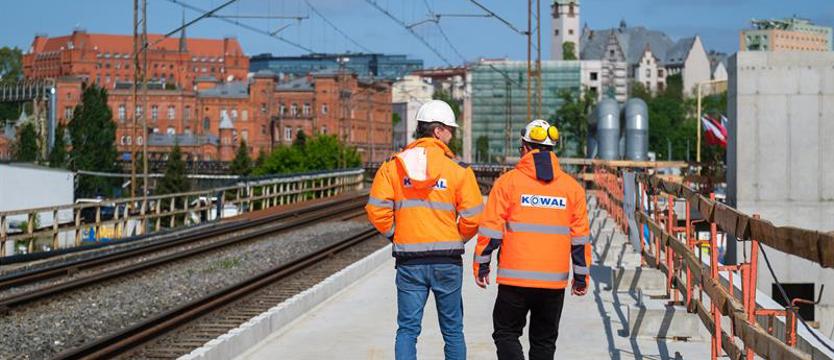 Zatrudnią w budowlance, przemyśle, transporcie i edukacji