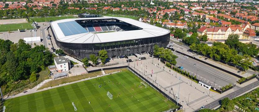Dodatkowe autobusy na niedzielny mecz Pogoń Szczecin - Wisła Kraków
