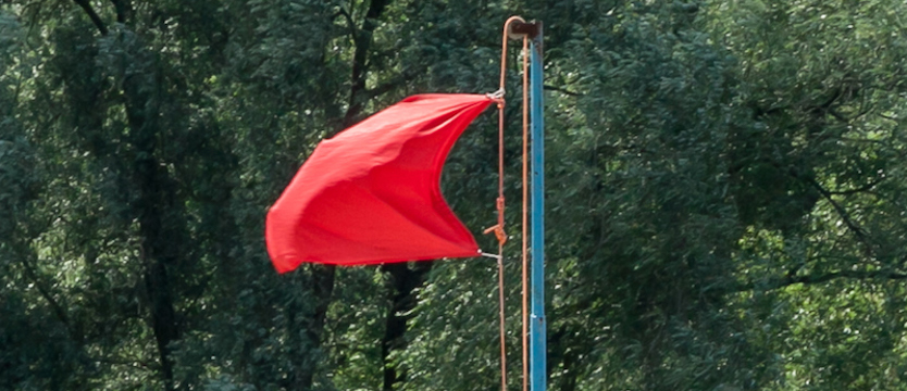 Zakaz kąpieli na kąpielisku Dąbie