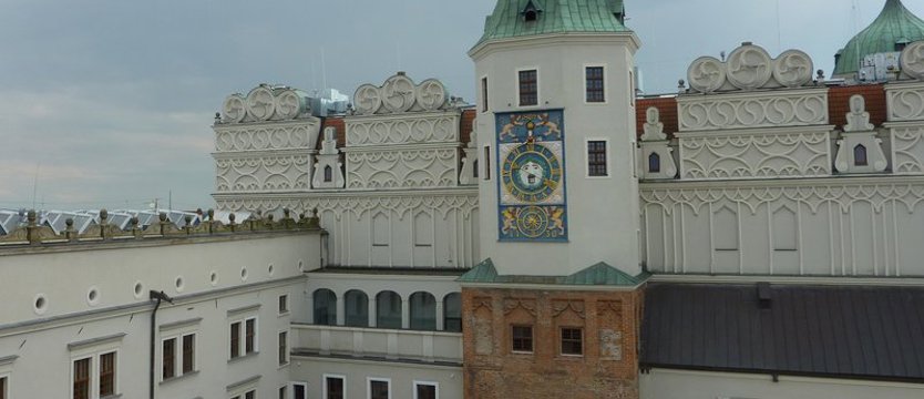 Niebezpieczna pora listopadowa – wykład online z zamku