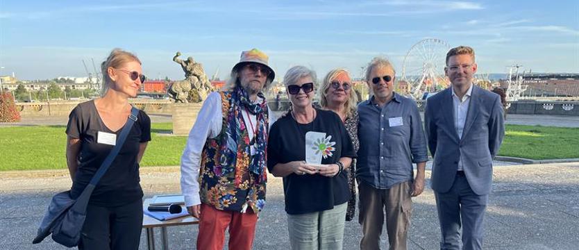 Jubileuszowe „Pamiętajcie o ogrodach". Uznanie i statuetka dla naszej redakcji