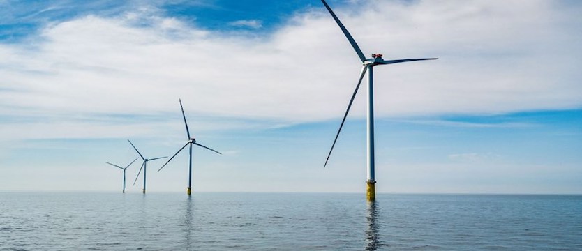 Pierwszy prąd z polskiej farmy wiatrowej na Bałtyku