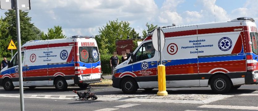 Wypadek w Stargardzie.  Samochód potrącił chłopców na hulajnodze