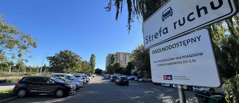 Trzy nowe place do parkowania na os. Zawadzkiego