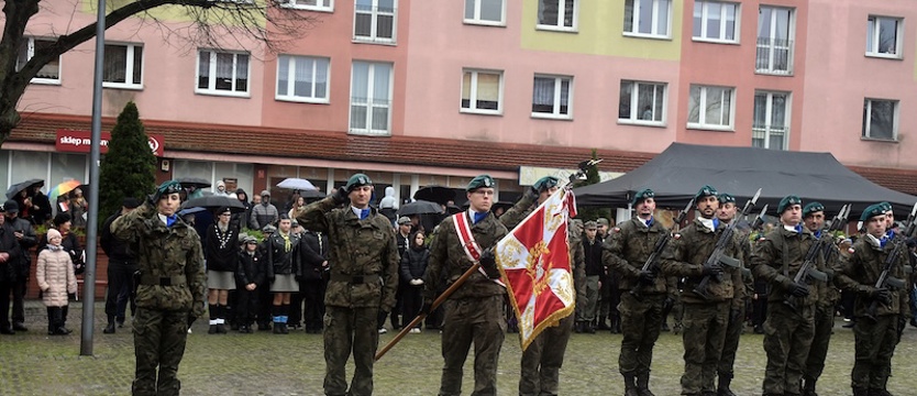 Stargard w biało-czerwonych barwach. Miasto świętowało 107. rocznicę odzyskania niepodległości