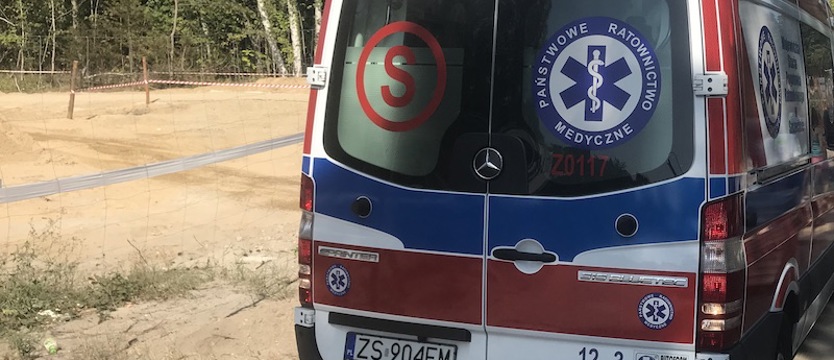 Zwłoki kobiety na plaży w Łukęcinie