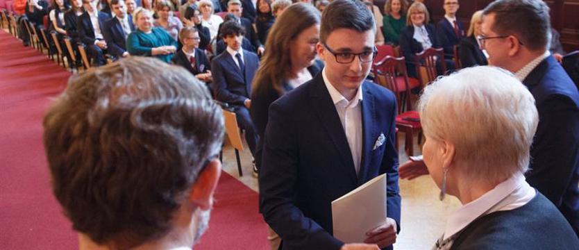 Stypendia dla najlepszych uczniów w naszym regionie