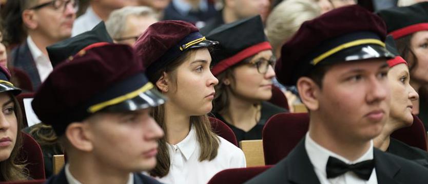 Pomorski Uniwersytet Medyczny. Dwudziestu sześciu kandydatów na jedno miejsce!