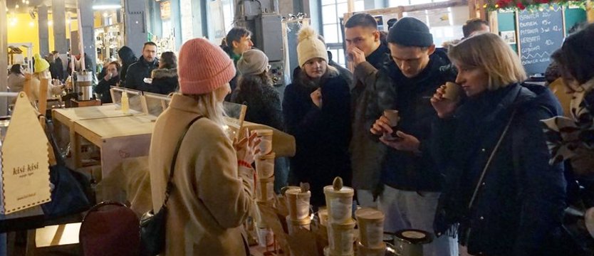 Na Szczecińskim Bazarze Smakoszy spory ruch
