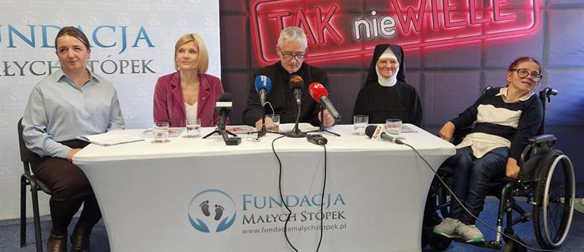 Ruszyła świąteczna akcja "Tak niewiele" 