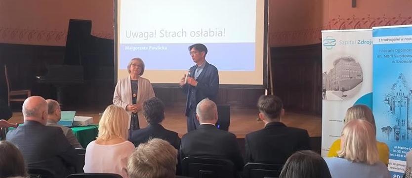 Od hejtu do depresji - na pomoc młodym