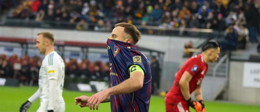 Piłka nożna. Były szef klubu zawiedziony jesienną rundą w wykonaniu Dumy Pomorza