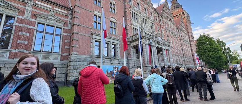 Noc Muzeów. Wielu chętnych ustawia się w kolejkach
