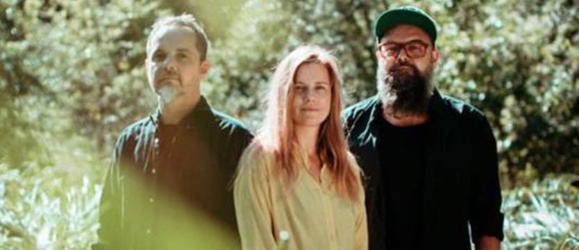 Sobota w DK „Krzemień”. Melancholijnie i zabawnie