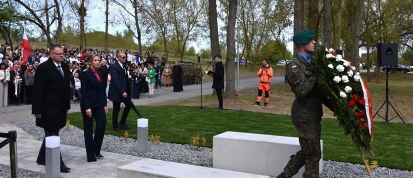 W hołdzie kobietom, ofiarom III Rzeszy