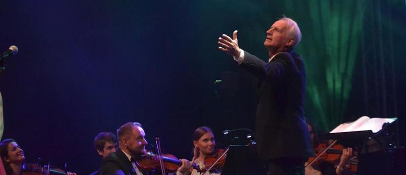 Mistrz nie zwalnia tempa. Krzesimir Dębski powrócił do jazzu