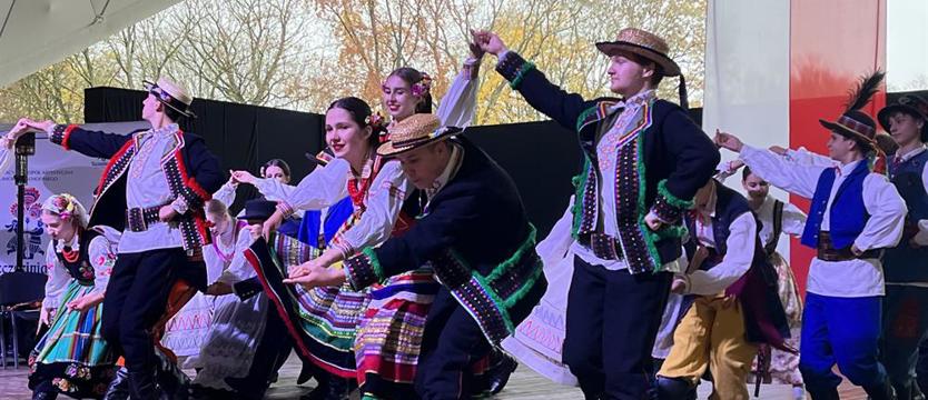 „Patriotyczne śpiewanie” w Teatrze Letnim