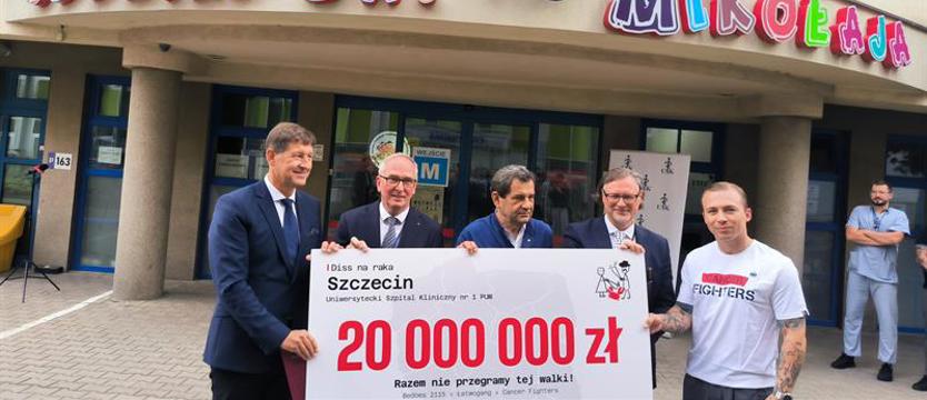 Pieniądze ze zbiórki Łatwoganga trafiają do Szczecina. 20 mln dla „Oddziału Św. Mikołaja”