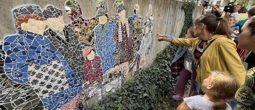 Nowa mozaika w Śródmieściu pamięci szczecińskich osadników