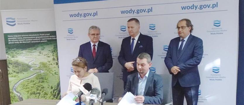 Firma z Kielc przebuduje węzeł wodny na Kanale Jamneńskim