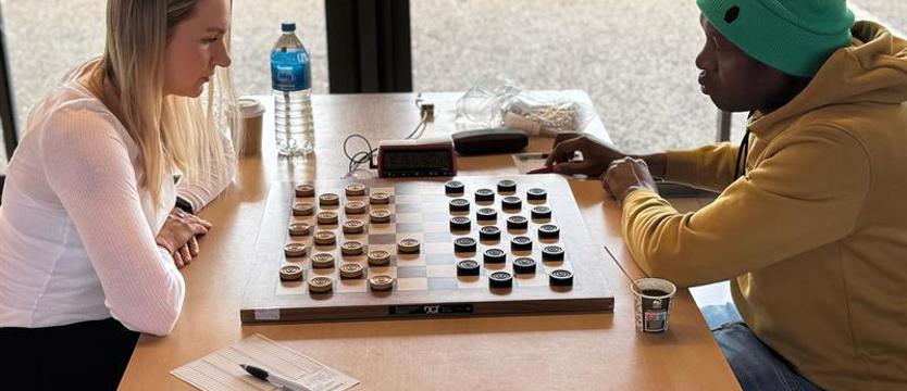 Warcaby. Francja zdobyta!