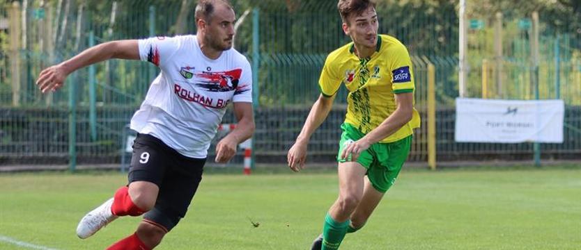 Piłka nożna. Wyjazdowa wygrana Białych w IV lidze