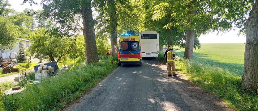 Kierowca szkolnego autobusu stracił przytomność