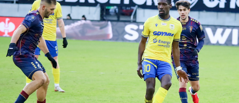 Piłka nożna. Karol Angielski o wychodzeniu Pogoni z kryzysu: Musimy jeździć… na dupach