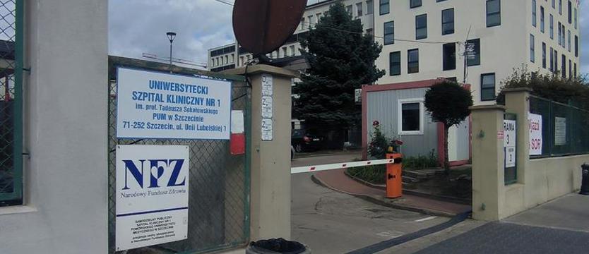 Dyrekcja szpitala pyta. Ankiety oceny pracowników wstępem do zwolnień?