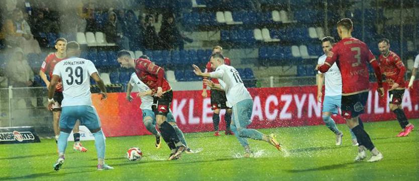 Piłka nożna. Piąty mecz Kotwicy bez zwycięstwa...