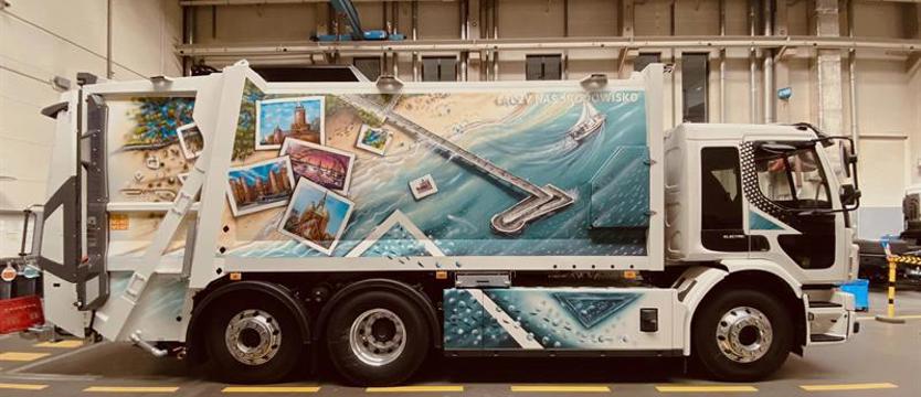 Takiej śmieciarki jeszcze tu nie było