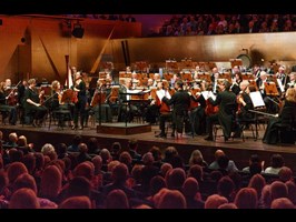 Żegnali stary rok w szczecińskiej filharmonii w latynoskich rytmach