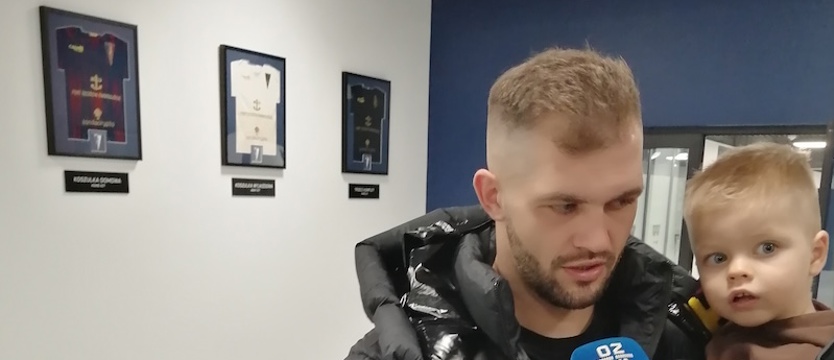 Piłka nożna. Karol Angielski bohaterem Pogoni. Synek przynosi mu szczęście